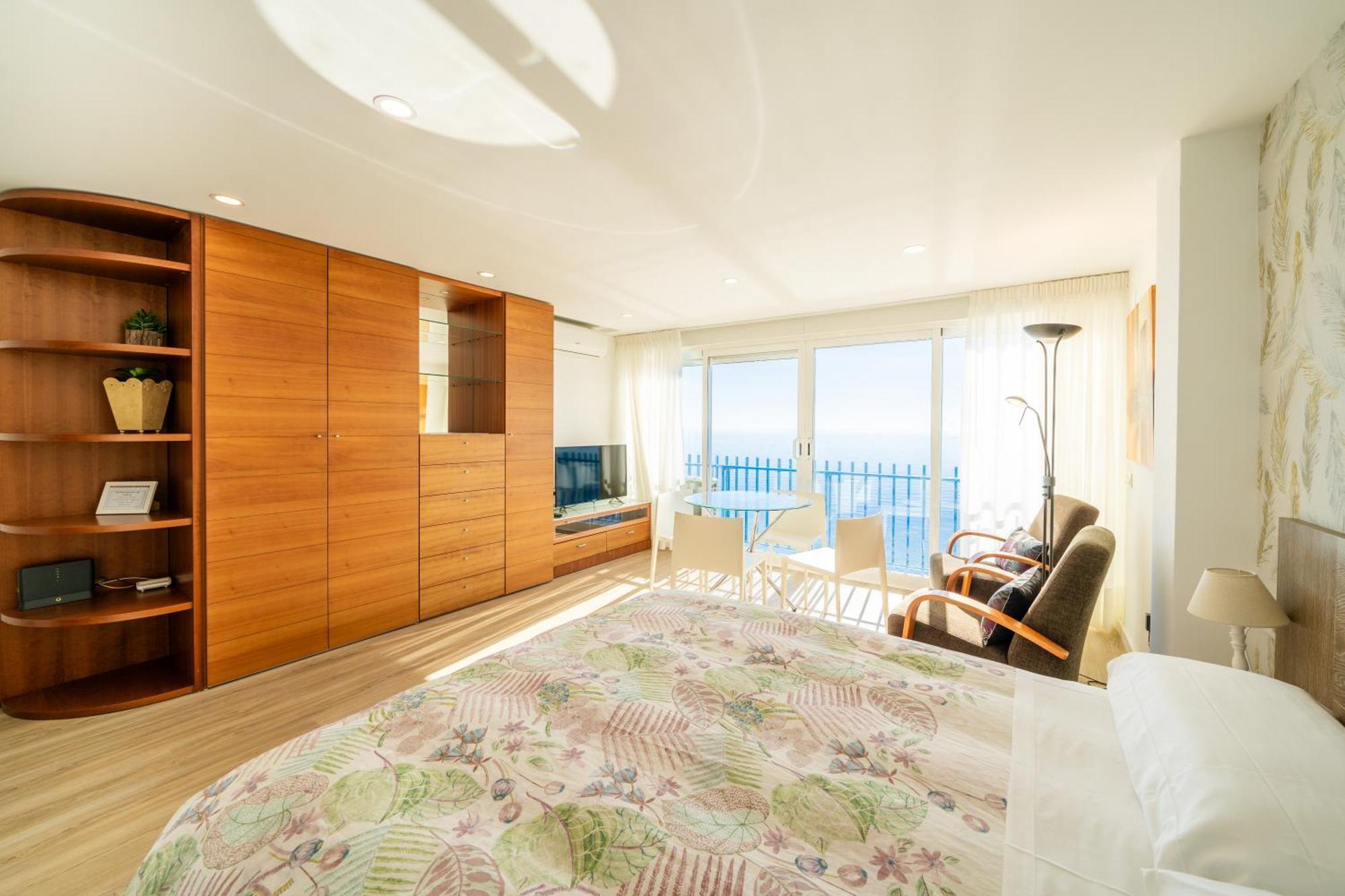 Primera Linea Playa Levante Benidorm Exterior photo